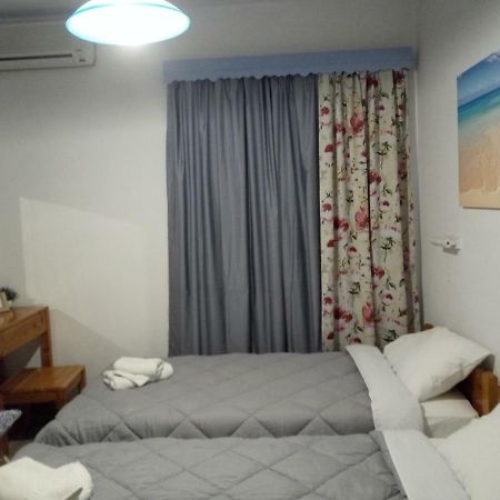 Panos Studios Poros Town Exterior photo