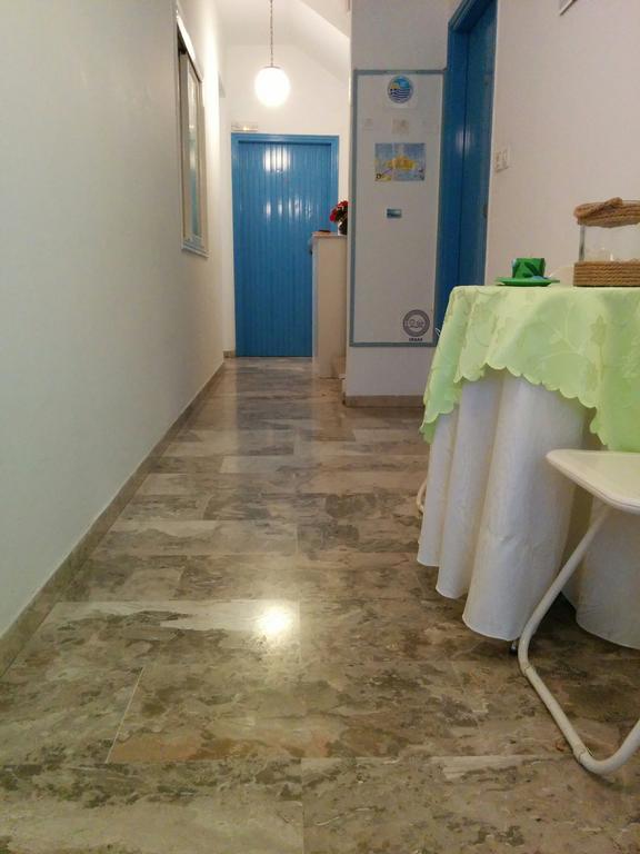 Panos Studios Poros Town Exterior photo