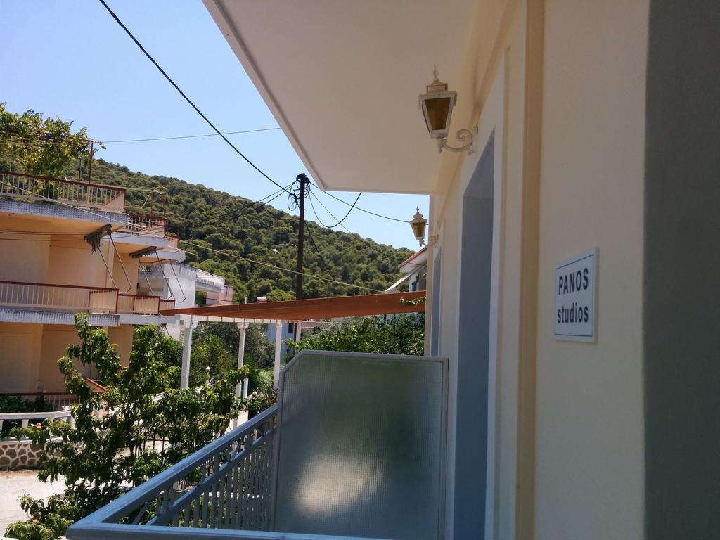 Panos Studios Poros Town Exterior photo